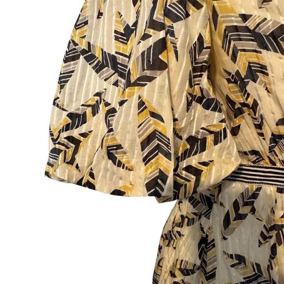 BCBGMaxazria Women's S Sheer Feather Print Wrap Blouse Balloon Sleeve Peplum Top - Picture 3 of 13